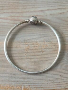 Pandora Silver-tone Round Clasp Bangle Bracelet